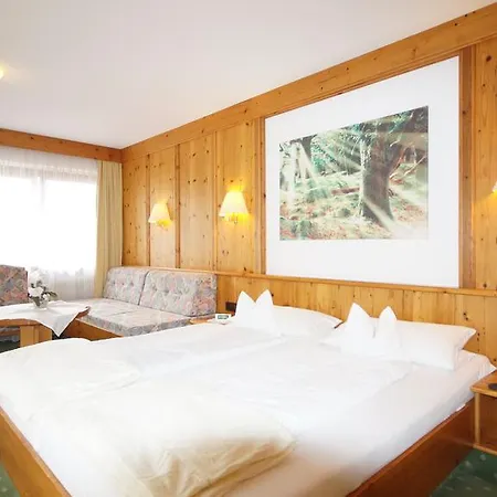 Schwarzenbergs Traube 4*