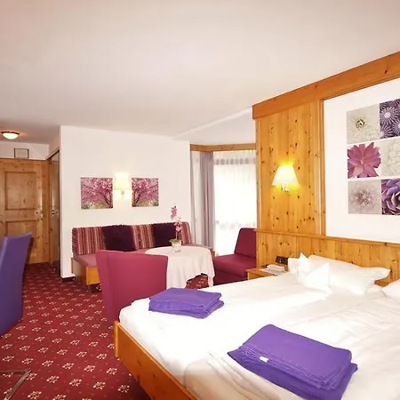 Schwarzenbergs Traube 4* Glottertal