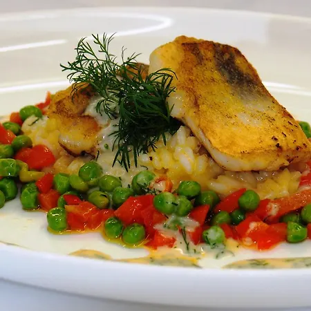 Schwarzenbergs Traube 4*