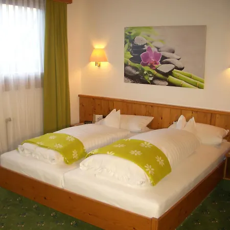 Schwarzenbergs Traube Hotel Glottertal