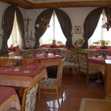 Hotel Schwarzenbergs Traube Glottertal