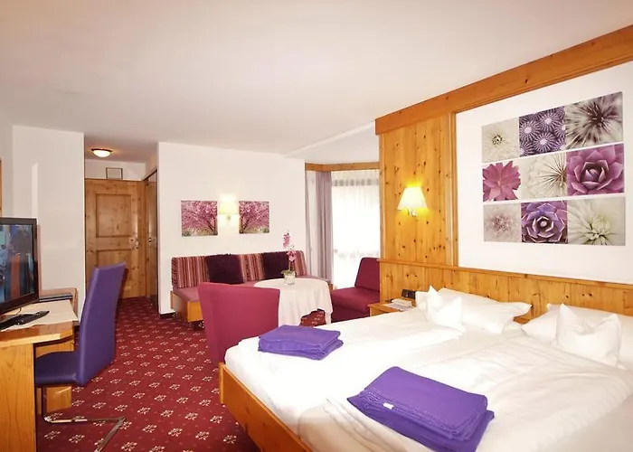 希瓦增贝格特劳贝酒店 4* 格洛特尔塔尔