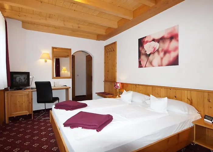 酒店 希瓦增贝格特劳贝酒店 4*