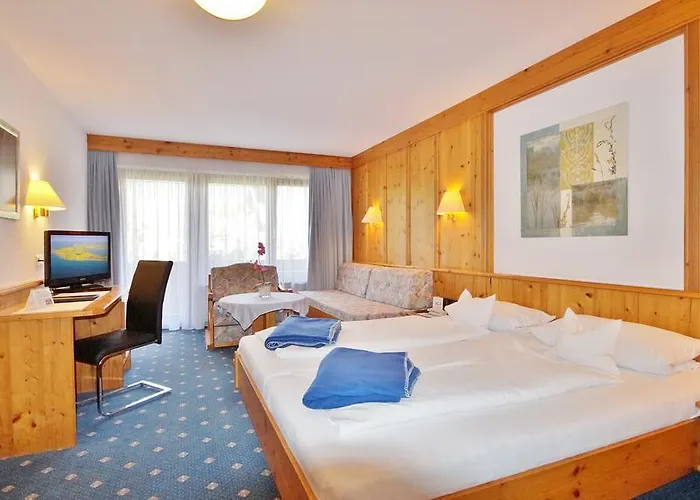 希瓦增贝格特劳贝酒店 4*