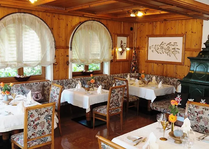 希瓦增贝格特劳贝酒店 4* 格洛特尔塔尔